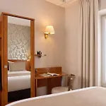 تيمهوتيل لو لوفر 3* باريس