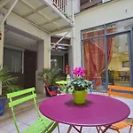 Timhotel Le Louvre