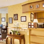Hotel Timhotel Le Louvre 3*