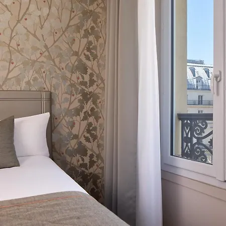 Timhotel Le Louvre 3*