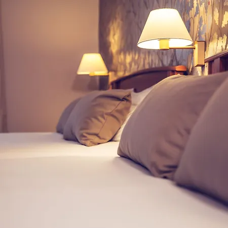 Timhotel Le Louvre 3*