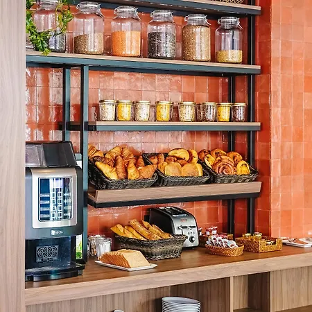 Timhotel Le Louvre Paris