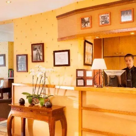 Hotel Timhotel Le Louvre 3*