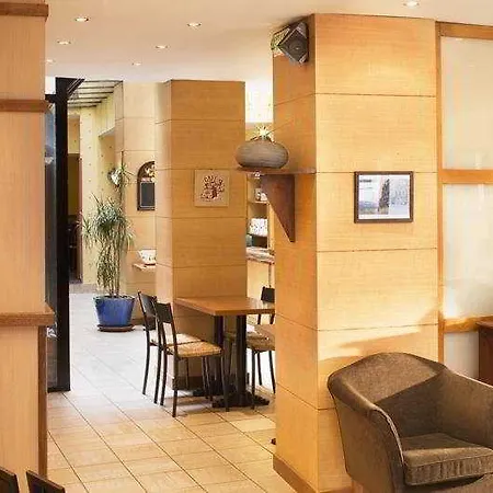 Timhotel Le Louvre Paris