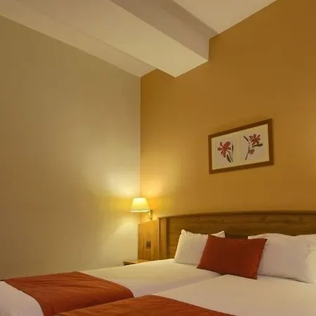 Timhotel Le Louvre