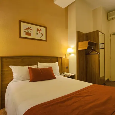 Timhotel Le Louvre Hotell Paris