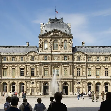 Hotel Timhotel Le Louvre Paris