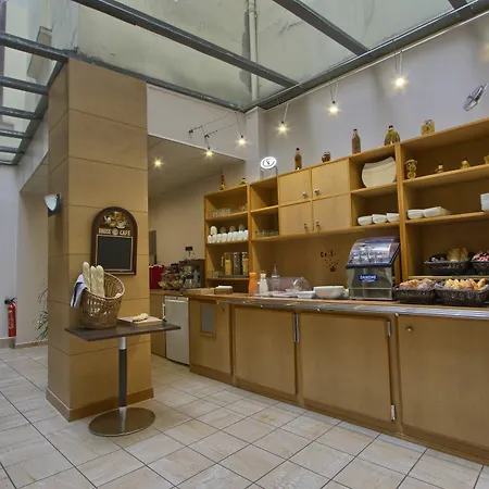 Timhotel Le Louvre 3* Paris