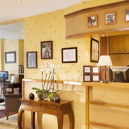 Hotell Timhotel Le Louvre 3*