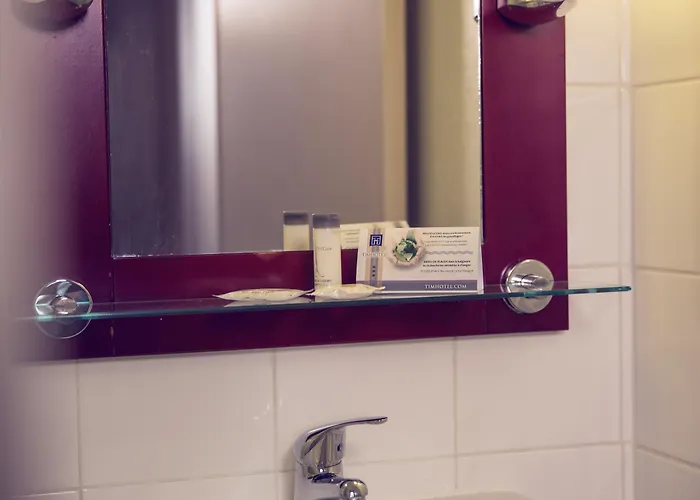 Timhotel Le Louvre 3*