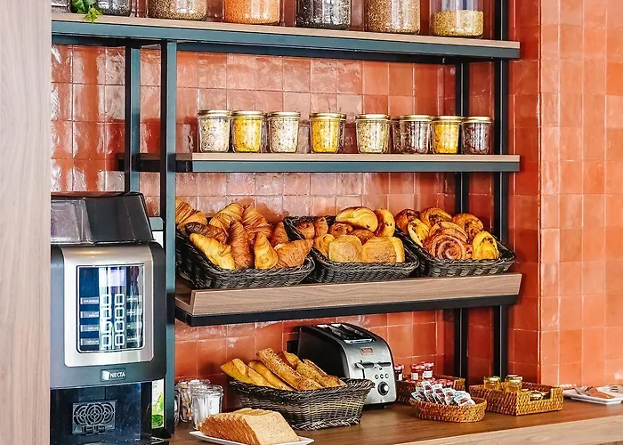 Timhotel Le Louvre Paris