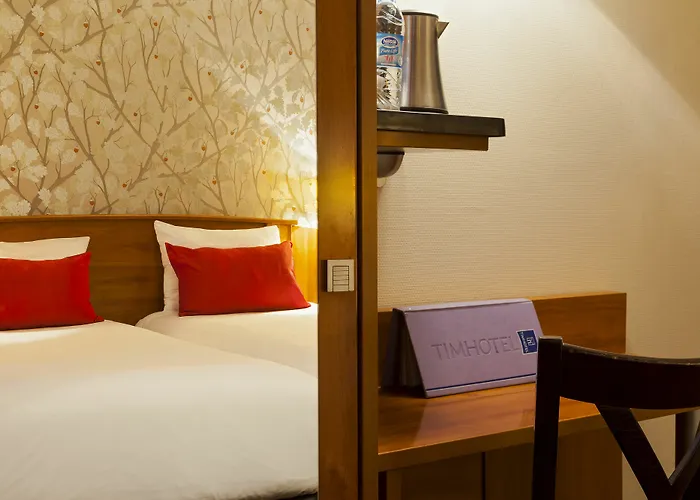 Timhotel Le Louvre Paris