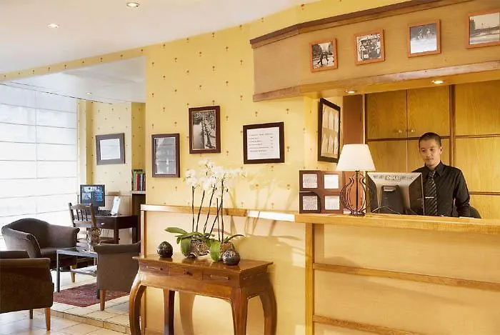 Otel Timhotel Le Louvre 3*