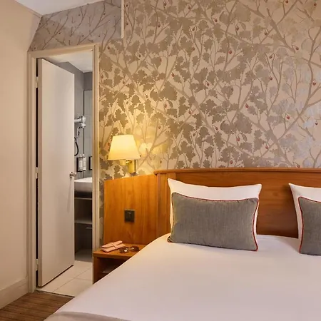 Timhotel Le Louvre Paris