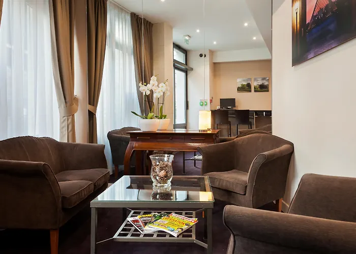 Hotel Timhotel Le Louvre