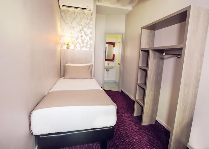 Hotel Timhotel Le Louvre Paris