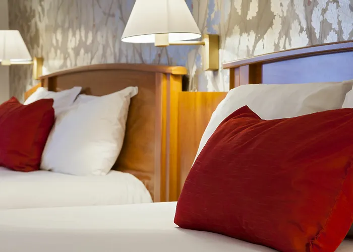 Timhotel Le Louvre Hotel